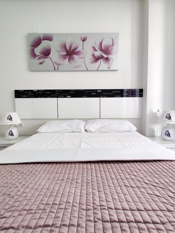 Gemelos Levante Beach Apartments Benidorm Eksteriør bilde